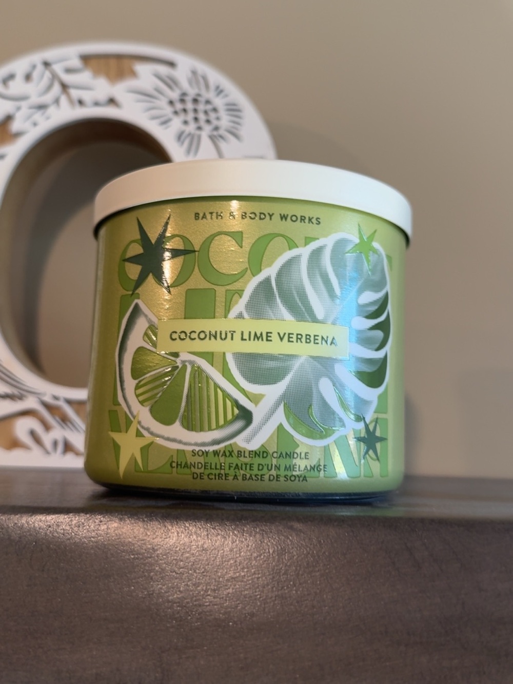 BRAND π BATH & BODY WORKS - Coconut Lime Verbena 3-Wick Candle - Picture 6 of 6